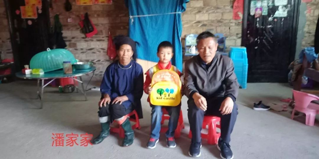 1571792125163100.jpg 7d33826d4cab7001b1589bf2eee59733.jpg