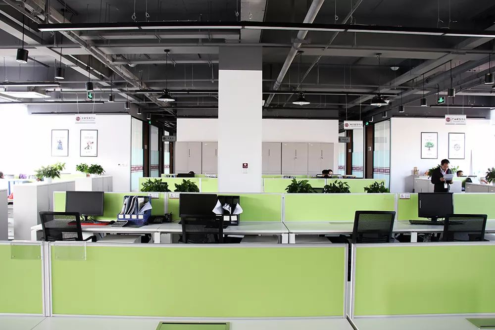 1571816140585601.jpeg 640-2.jpeg